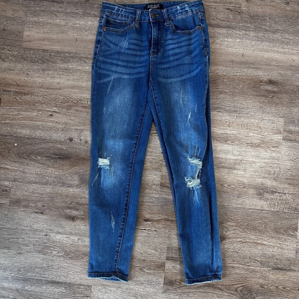 Judy Blue Relaxed Fit Jeans Size 27 Distressed Mid Rise Medium Wash